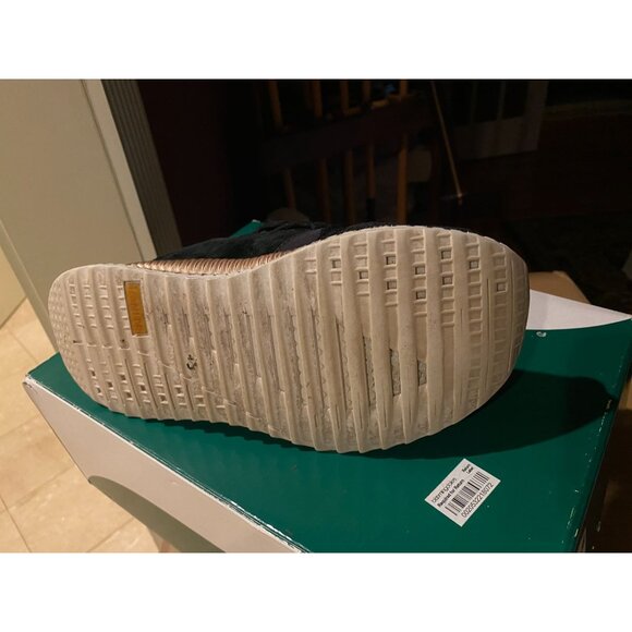 PUMA Tsugi Shinsei Metallic Black Rose Gold Running Shoe Women sz 8 - Picture 9 of 9